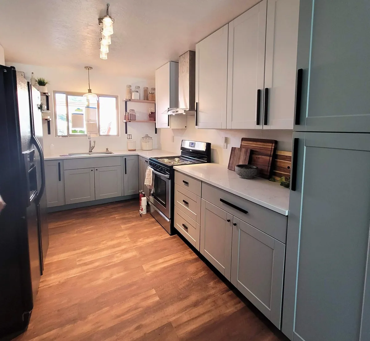 Kitchen remodel with new cabinet installation in Albuquerque