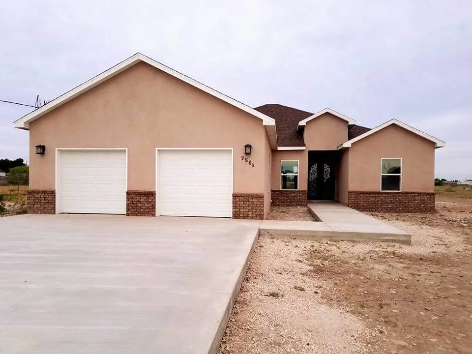 Hobbs Custom Home — project photo