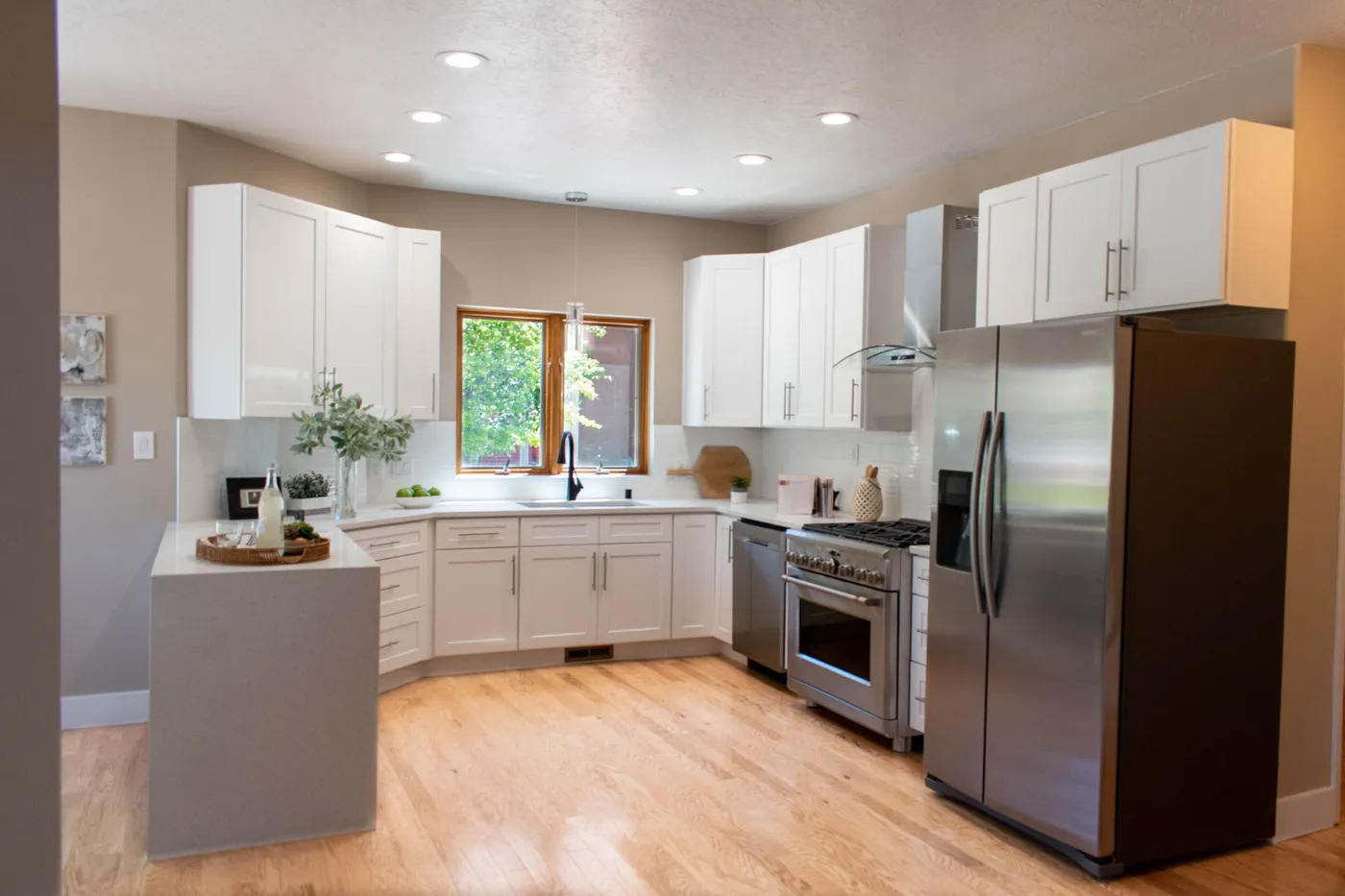 Bathrooms, Kitchen & Floors — project photo